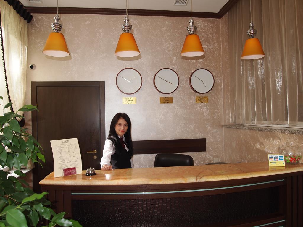 ホテル Delice リヴィウ エクステリア 写真